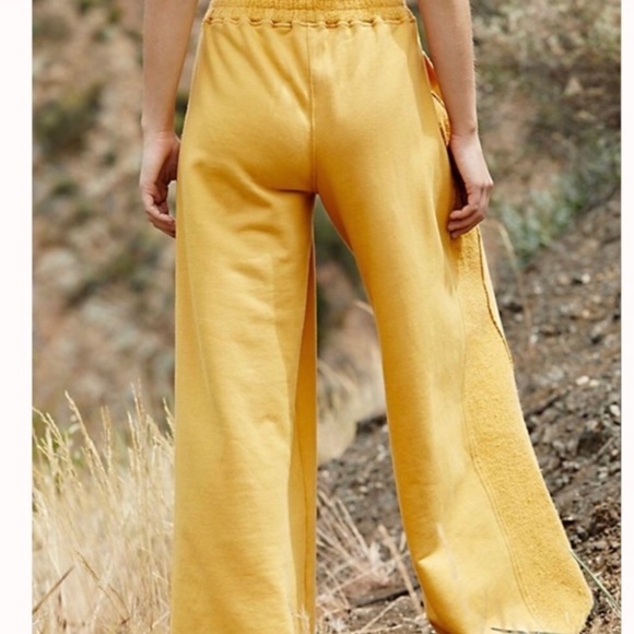 Free People Movement Upbeat Wide leg Sweat Pants - Picture 3 of 14